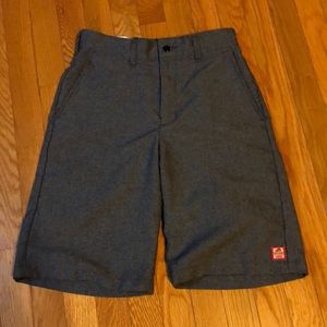 Vans Red Kap - Gray Shorts